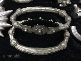 Tribal antique rare indus sindh valley high quality silver
woman anklets.complete handcrafted 
Weight 161 gram
                   