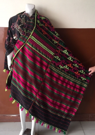 Tribal old woman shawl from indus Kohistan valley of Pakistan.
Complete handcrafted                      