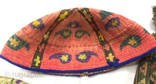 Beautiful rare old hats from Afghanistan.
Please email @ nooristanartgallery@yahoo.com                        