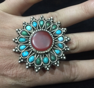 Antique sindh valley high quality silver agate and torqoiuse ring.
Size 8.5 Us                     