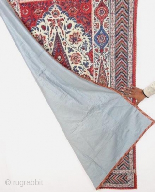 A beautiful Kalamkari in perfect condition 19th century.
Size 73*44inches                        