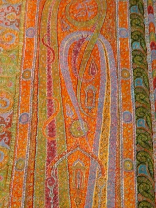 BEAUTIFUL KASHMIR LONG SHAWL FROM INDIA PERTECT CONDITION C 1840-1870 
 SIZE 340*136 CM                   