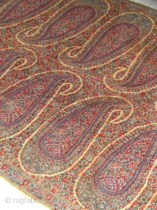 KASHMIR KANI  PALLEDAR FRAGMENT FIND QUALITY C. 1800-1830 
SIZE IS 76*103 CM                   