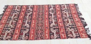 The item you just saw is an extraordinary, single of its kind, extraordinary hand loomed vintage ikat panel from sumba, indonesian from the early 20th century. This is a Genuine Old and  ...