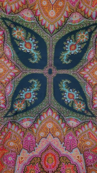 Beautiful Extraordinary Fine French Paisley FM Shawl Size 138.inches long 62. Width
Perfect Condition Beautiful Colour.                  