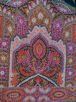 Beautiful Extraordinary Fine French Paisley FM Shawl Size 138.inches long 62. Width
Perfect Condition Beautiful Colour.                  