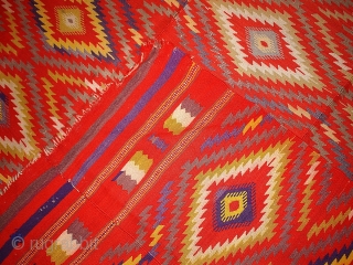 #1B70  Hand made Moroccan kilim 5.7' x 9' ( 173cm x 274cm )                   