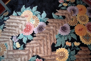 #1B410  Hand made antique Art Deco Chinese rug 7.10' x 10.10' ( 242cm x 301cm ) 1920.C
               