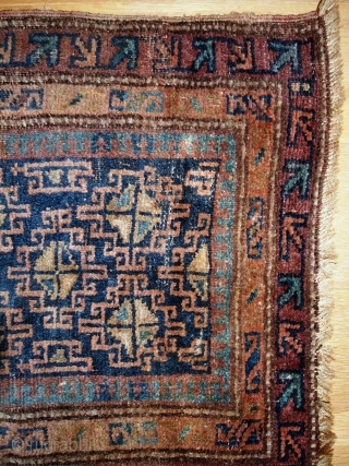 Handmade antique Persian Kurdish rug 2.1' x 2.9' ( 66cm x 90cm ) 1900s - 1C367                 