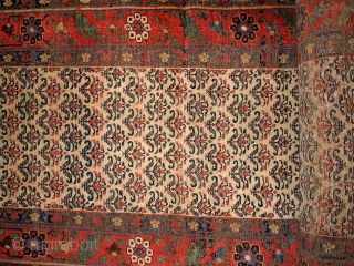 #1B440  Hand made antique Persian Kurd-Bidjar runner 3.5' x 17.7' ( 106cm x 539cm ) 1900                