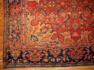 #1B139  Hand made antique Persian Sarouk Farahan rug 3.5' x 4.8' ( 106cm x 146cm ) 1880.C
               