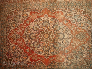 #1B154  Hand made antique Persian Tabriz rug 4.2' x 5.9' ( 128cm x 179cm ) 1920.C
                