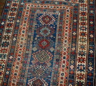 #1B517  Hand made antique Caucasian Kuba rug 3.10' x 5.3' ( 119cm x 161cm ) C.1890s                