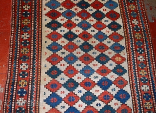 Handmade antique Caucasian Kazak rug 3.7' x 6' (113cm x 183cm) 1890s - 1B562                   