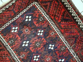 Handmade antique Afghan Baluch rug 3.2' x 6' (100cm x 184cm) 1920s - 1C489                   