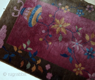 Handmade antique Art Deco Chinese rug 1.10' x 3.10' (59cm x 120cm) 1920s - 1B607                  