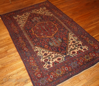 #1B194  Handmade antique Persian Bidjar rug 4.9' x 7.4' ( 149cm x 225cm ) 1880.C
                 