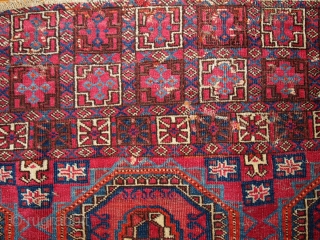 #1B173 Turkoman Tekke rug 4' x 5.2' late 19th century, in original good condition                   