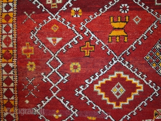 #1C435  Hand made Moroccan Berber rug 5.8' X 9.8' ( 178cm X 300cm)                   