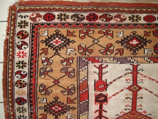 #1C316  Handmade antique prayer Turkish Melas rug 4' x 6.3' ( 123cm x 192cm) 1920.C
                 