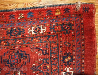 #1B333 Collectible Turkoman chuval rug 3' x 4.5' 1880, in original condition: has some age ware.                 