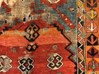 18 th century anatolian rug fragment 130x106 cm                         
