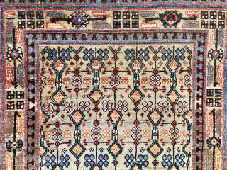 Camel hair Hamadan or Serab, pre 1900, 105x272 cm (3’6” x 8’11”), very good condition, shiny camel hair borders, lot of devices from different regions.        