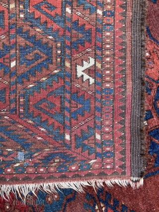 Ersari Main Carpet, late 19th century, 250 x 275 cm (8' x 8' 4").

Shiny colors (WYSIWYG), 24 guls, each differs!             