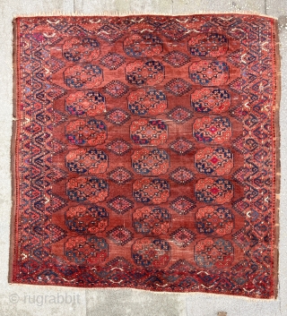 Ersari Main Carpet, late 19th century, 250 x 275 cm (8' x 8' 4").

Shiny colors (WYSIWYG), 24 guls, each differs!             