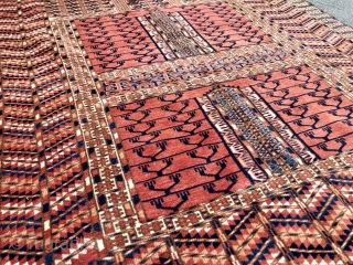 Turkoman Tekke Ensi, 109x132 cm, great weave, superb condition.                        