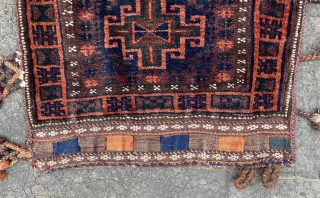 Baluch Balisht complete bag in a mint condition. 60x112 cm (24’x44’).                      