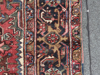 Persian Heriz, perfect condition. 275x370 cm - 9’x12’2”. 
ondrej@cityhouse.cz, WhatsApp: 00420 608733888                     