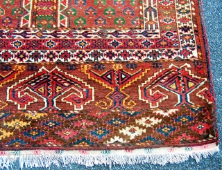 Ensi Uzbek, wool/cotton, 164x125cm, a rarity.   Orientgalerie Reto Christoffel   http://www.orientgalerie.ch/                   