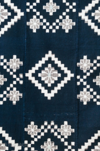 This is an antique Japanese Kurume kasuri cotton futon cover.

Kurume kasuri is noteworthy, for it is woven with thread which is bound by hand, dyed with botanical indigo, and woven on a  ...