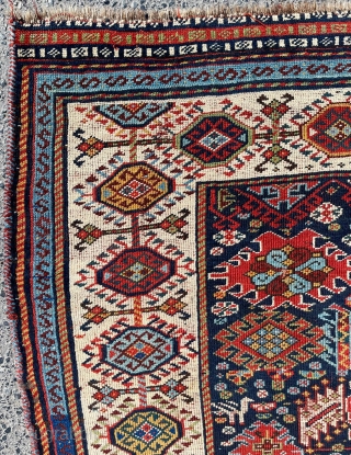 Qhasqai Shekarlu Rug Circa 1870s-1880s size 165x241 cm                         