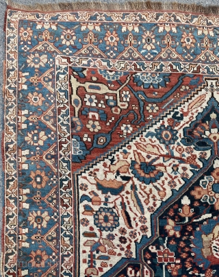 Persian Khamse Rug Circa 1880 size 175x275 cm                         