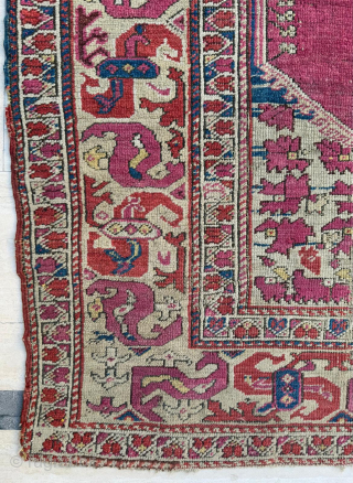 Middle of the 19th century Anatolian ghordes rug. size 103 x 135 cm. please send me directly mail.
metinrug77@gmail.com               
