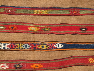 ANTIQUE TURKISH ANATOLIAN NATURAL DYE AND WOOL KILIM RUG
GEORGEOUS NATURAL COLOR   ,HANDSPUN WOOL ON COTTON FRINGE
BROWN COLOR IS NATURAL CAMEL WOOL RARE AND UNIQUE 
FROM SOUTHERN TURKEY FETHIYE REGION   ...