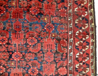 An Antique Bashir 1880
size is 254 x 114 cm or 8.4 x 3.9 ft
                   