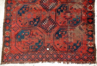 An Antique Uzbek/ Ersari rug
end 19th century or 1st half of 20th centuy
size is : 232 x 180               