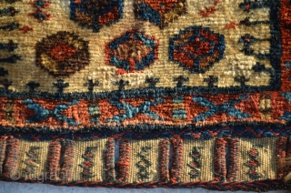 An Afshar bag late 19th century or end 19th century.
size is 40 x 39 cm.                  
