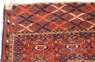 Small Tekke rug 19th century, size is 152 x 122 cm or 5 x 4 ft                 