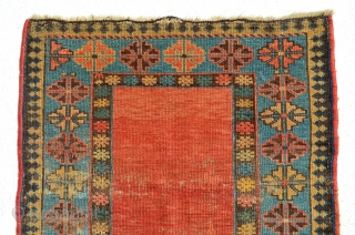 Small dated rug caucasain?
Size is 127 x 73 cm or 4.2 x 2.5 ft                   