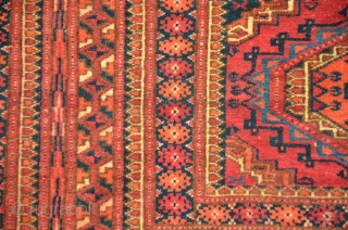 Tekke Mafrah 1900, rich colours, top qualitiy, just like tissue.
size is 104 x 48 cm or 3.5 x 1.8 ft             