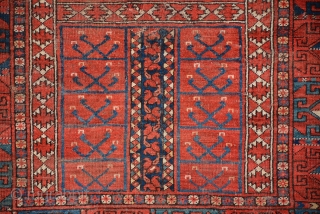 Ersari or uzbek engsi 1900
size is 177 x 128 cm                       