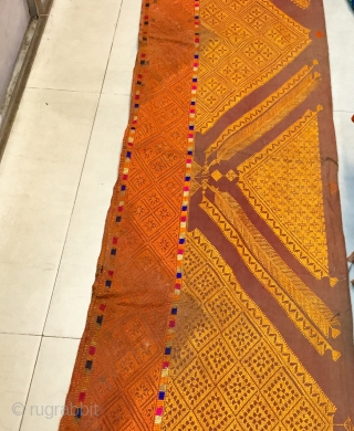 The old vintage chope Phulkari 
The bride's maternal grandmother (Nani) was starting chope's embroidery as soon as her granddaughter was born. Instead of the common darning stitch, she was using the Holbein  ...