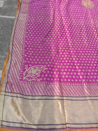 Vintage real Zari dupatta from Varanasi Uttar Pradesh India used by the royal families the dupatta is in mint wearable condition the size of the dupatta is 274 cm X 198 cm. 