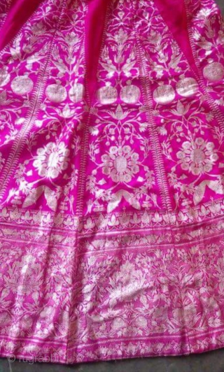 Vintage real Zari brocade skirt from Benaras Uttar Pradesh India C.1900 rarely comes in pink colour usually comes in blue.the size is 95 cm and 375 cm.      