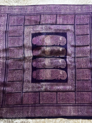 Vintage very fine quality baluchuri sari from baluchar village of West Bengal India mid 19 th century in very fine condition with nice floral boxes pattern in pallu which is rare find  ...