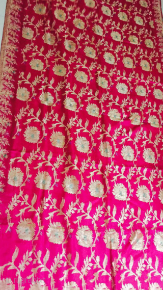 Vintage pink colour Pitambari sari from Benaras Uttar Pradesh India C.1900 made for the royal families .the fabric is in mint wearable condition.          
